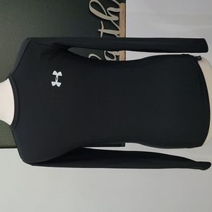 Boys Under Armour  Compression Heat Gear  long Sleeve EUC sz lg
